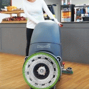 Autolaveuse TGB 3045 - Batterie gel sans entretien - Réservoir 30L - Traction semi-automatique_2