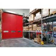 Porte rapide industrielle par excellence conçue pour compartimenter des environnements destinés à des usages divers et variés - ZipGO_2