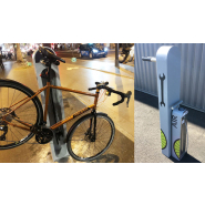 Station de réparation et gonflage robuste pour vélo - altinnova  altao fix'air 2 en 1_2