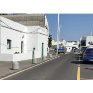 Borne en béton Kube Tapia H373 - béton préfabriqué coloris gris granite_2