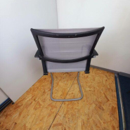 Chaise visiteur Open Up Sedus d'occasion - design moderne, confortable et empilable_2