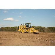 825k compacteur de sol - caterpillar - poids en ordre de marche 78326.0 lb_2