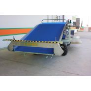 Récolteuse de légumes 8450 electro - Ortomec SRL - largeur de la tête de récolte 130 à 180 cm - double essieu directeur et batteries 24V_2