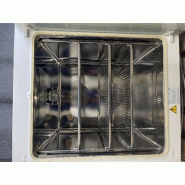 Incubateur à CO2 Thermo Scientific Heracell 240i_2