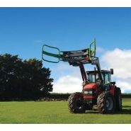 Accessoire agricole pour manutention sécurisée d’enrubanné - Hustler Equipment