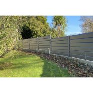 Modèle Sirocco en aluminium avec teintes et décors bois personnalisables