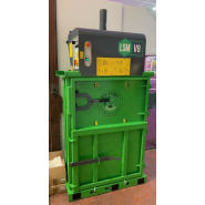Presse à balles moyenne V8 pour l'industrie - Compactage puissant pour flux réguliers de déchets._2
