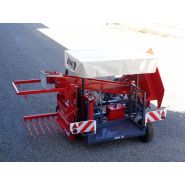 Re1 récolteuse équeuteuse un rang - ERME - vitesse 4 à 6 km/h - capacité 1 ha en 8h - attelage 3 points_2