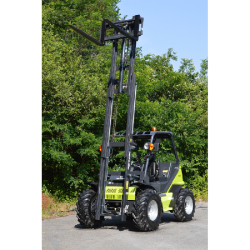 Chariot Élévateur Tout-Terrain TW20  Alpes  idéal pour les travaux de construction et agricoles -  disponible en achat neuf et en location de courte à longue durée