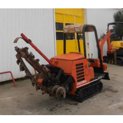 Ditch Witch Trancheuse de sol avec pelle HT25 - A225 - année 2000 - 1202h - diesel