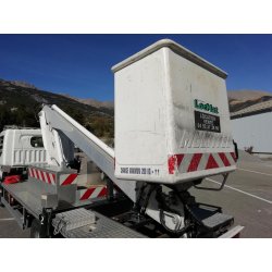 Camions nacelle diesel 16,3m multitel 160 alu porteur nissan cabstar nt400