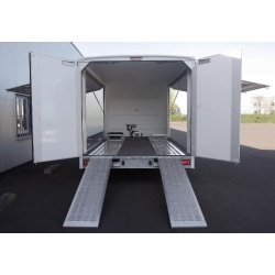 Thyphon - Remorque fourgon 1850 kg - Double essieu, polyester moulé, 5,50m x 2,30m