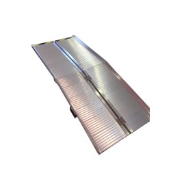 Rampe pliable en aluminium - 153cm x 74cm - Capacité 250kg - Modèle RDP40102