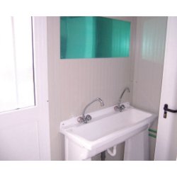 Bungalow de chantier / monobloc / sanitaire / aménagé / ossature en métal / parois en panneau sandwich / isolé / 2.42 x 1.18 m