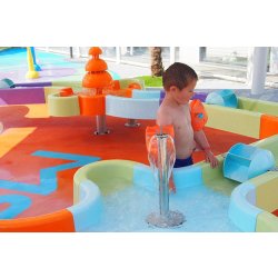 Pataugeoire : table à eau sur mesure