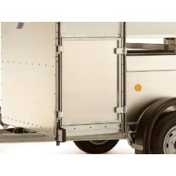 P6 & P8 - Remorque bétaillère Ifor Williams Trailers Ltd - Poids brut maximum 1 400 kg - Structure robuste en acier galvanisé