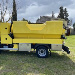 Combiné hydrocureur 8.5T - Débouchages grandes capacités et pompage de fosses - De 90L/min à 175 bars à 37L/min à 400 bars - Cuve 4500L et Fuso Canter 8,5T