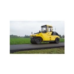 BW 24 RH Rouleau à pneumatiques - BOMAG - poids 8800 kg - Niveau d'émissions stage IIIa/TIER3
