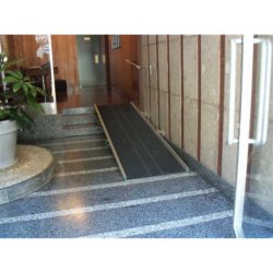 Rampe fixe large 100 à 300 cm pour fauteuils électriques, scooters et poussettes - Référence 30030-100