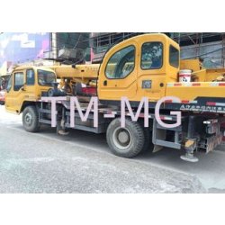 Grue automotrice XCMG QY12B.5 - 12T - Capacité de levage 27.5m