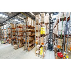 Chariot tri-directionnel Mitsubishi THD13-15N3 - pour allées étroites et stockage haute densité