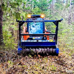 Broyeur forestier Série SS-Q - marteaux fixes pour chargeuse 50 à 90 CV - diamètre de broyage jusqu'à 12 cm