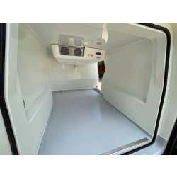 Véhicule frigorifique Cellule intégrée IsoCity – Opel Combo – Froid positif ou négatif