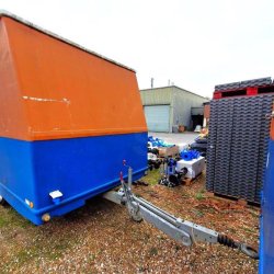 REMORQUE base vie cabane de chantier