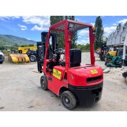 Euroforklift FG18 Chariot élévateur Essence 1,8T 4,80m