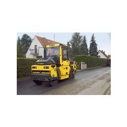 Bw 174 acp-4f rouleau tandem vibrant à pivot - bomag - poids 8800 kg.