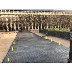 Demi-plaque pour la protection des sols - PVC recyclé, profilée antidérapante, 30 tonnes/m² - Remopla (103)