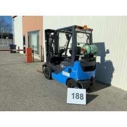 Chariot élévateur frontal gaz d'occasion - Toyota 028FGF18 - Triplex 4700mm - 1800kg