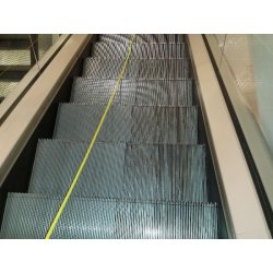 Step100 machine de nettoyage des escaliers roulants