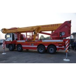Eagle 6035 camion nacelle - Oil & Steel France - 60m de hauteur de travail (280 kg - 500 kg) - grande stabilité et précision