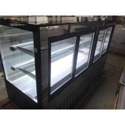 Vitrine réfrigérée de présentation avec service arrière de 1,80 mètres