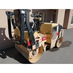Rouleau vibrant Dynapac CC102 - largeur 1000 mm - 2350 kg - Année 2009 - 900h - Distribution neuve