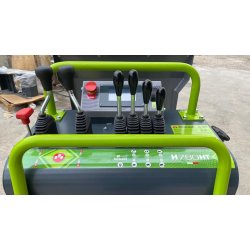 Mini dumper déchargement haut brouette à chenilles