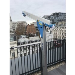 Potence de levage légère, portable, sur mesure  avec une CMU de 600 kg et une rotation possible à 360° -  TDAVIT