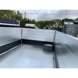 Remorque Tri-benne SARIS - 306 x 184 - PTAC : 3500 kg - 2 Essieux - Freinée - Pompe Électrique - Référence K3 306 184 3500 2 E