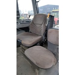 Tracteur agricole Claas AXION 820 CEBIS - 200 ch - puissant et équipé