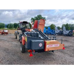 Arracheuse de pommes de terre Bolko Z643 - Occasion - Machine rénovée avec trémie à tapis