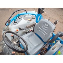 Tracteur agricole  new holland t4.85