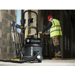 Aspirateur industriel de chantier Numatic TEM390A - Classe M avec filtre H13, capacité 18L et prise auxiliaire 2200W