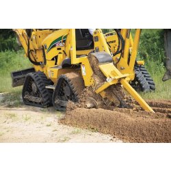TRANCHEUSE À MONTAGE CENTRAL RTX550 - Moteurs Cummins ou Deutz - Options Pneus ou Chenilles