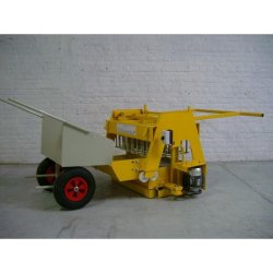 Pondeuse à parpaing manuelle pour  la réalisation des blocs de longueur 40cm et 50 cm - TOUTAGGLO