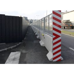 Barrière de chantier mobile KLOSTAB - robuste, durable, et adaptée aux besoins spécifiques