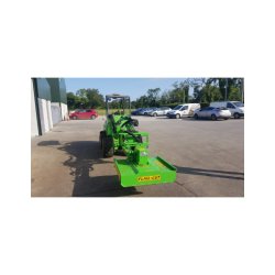 Broyeur frontal  mb900 pour les paysagistes, communes, agriculteurs et le secteur privé