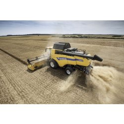 Moissonneuse batteuse CX8.80 - New Holland - trémie 11 500 L - largeur de coupe 6,10 à 12,50 m