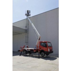 B-lift 150 Pro - Camion nacelle CTE - Hauteur 14,6m avec bras télescopique et commandes hydrauliques