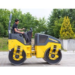 Rouleau vibrant autoporté 1400 mm - Bomag BW138AD5 - 4t2
